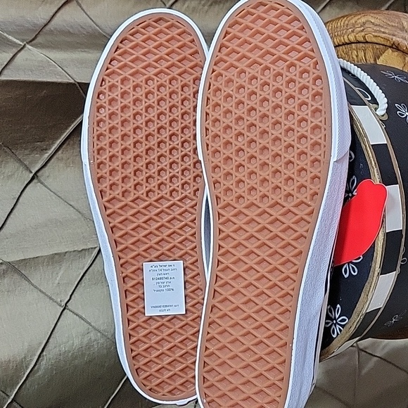 NWT- Vans ‘Off the Wall’ Classic Checker Slip-on Sneaker - Picture 10 of 10